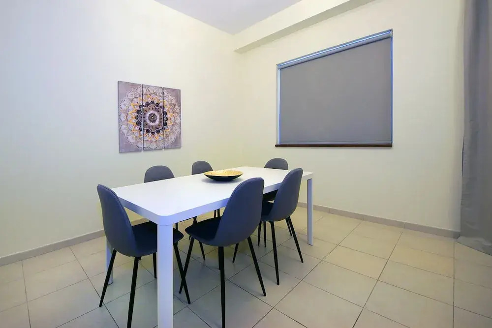 Дубай: New Arabian Holiday Heights Business Bay