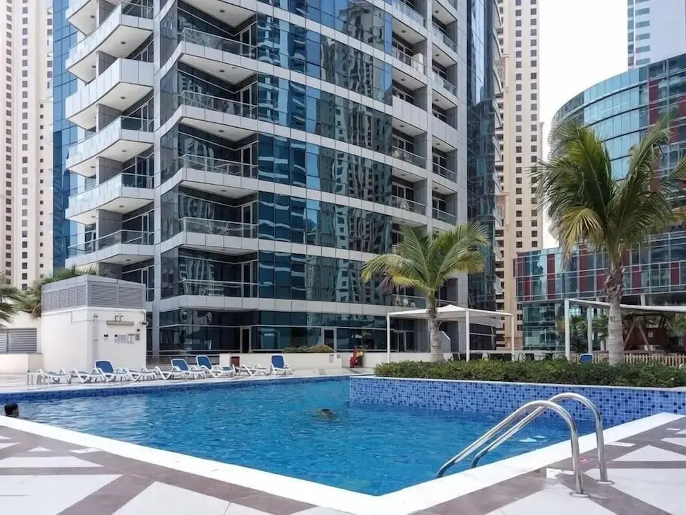 Дубай: Frank Porter Bay Central 1