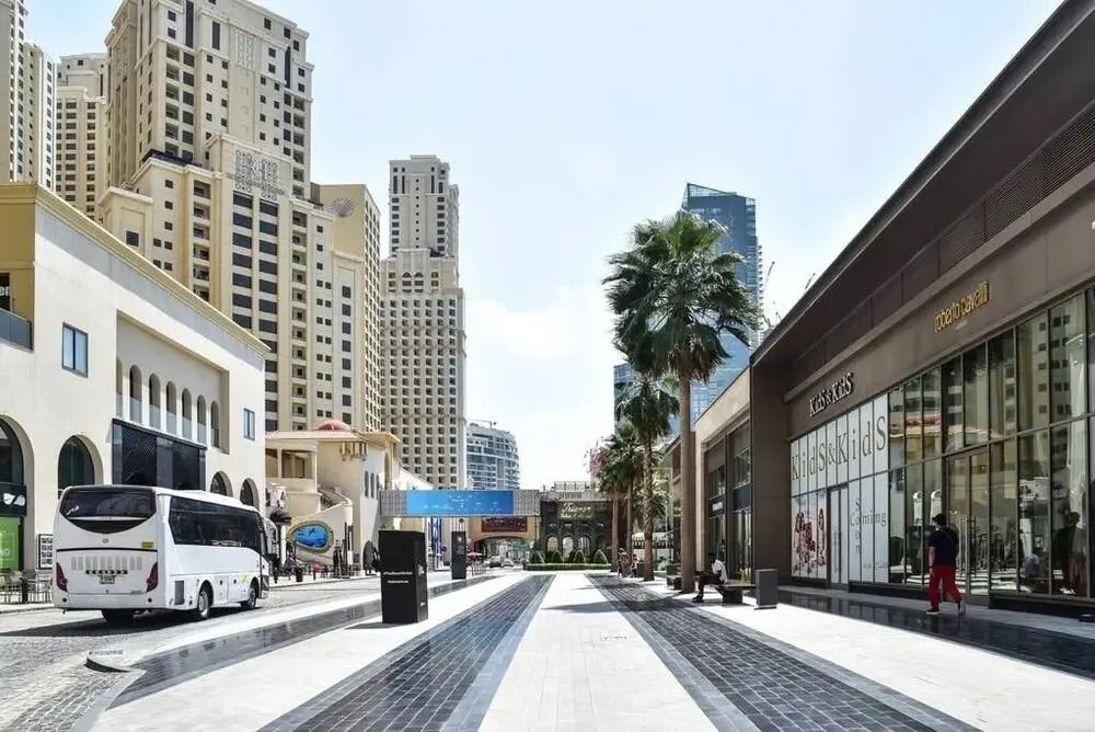 Дубай: Frank Porter Bay Central 2