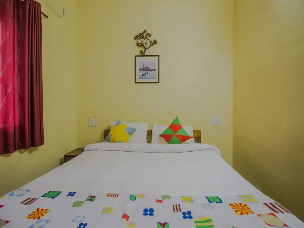 Морджим: Oyo 14181 Home Green View 2bhk Morjim