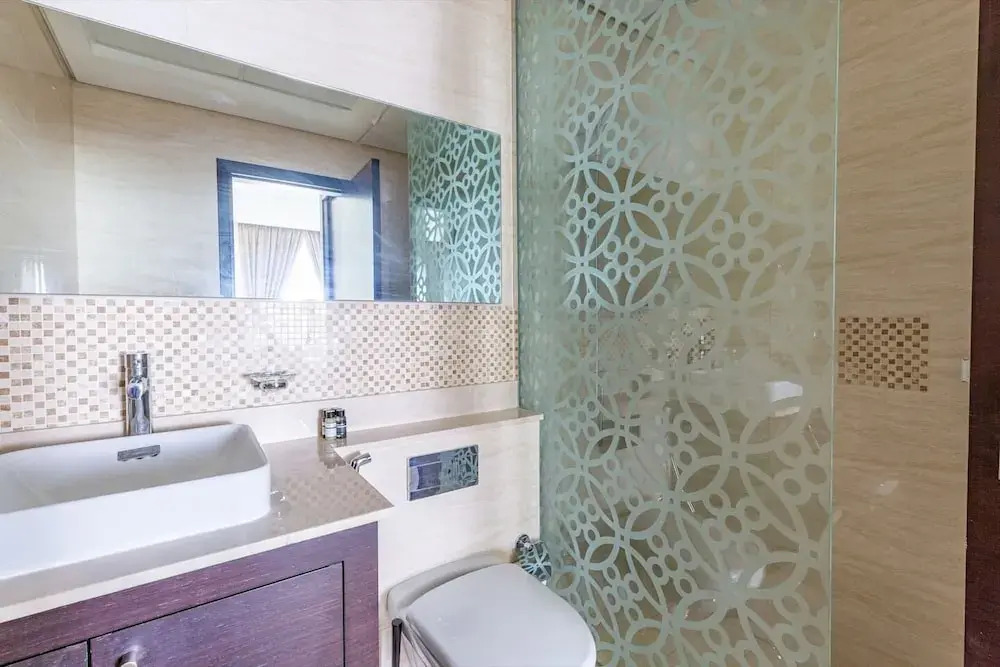Gorgeous Minimalist 3BR In The Most Prestigious Downtown Dubai! — фото 3