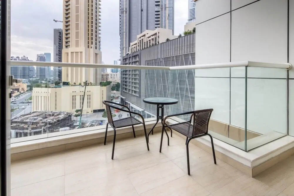 Дубай: High-end & Stylish 3BR Apartment in Downtown Dubai