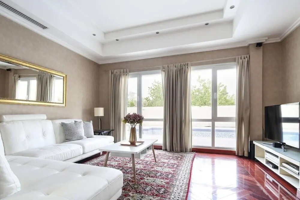 Дубай: Grand Villa w/ Private Pool in Meadows - Sleeps 10
