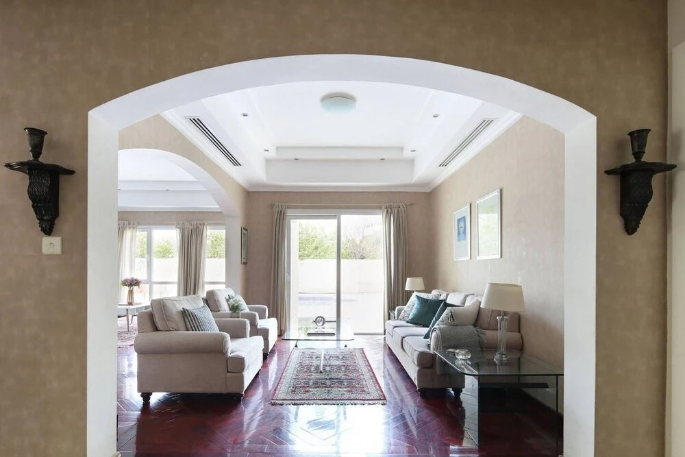 Дубай: Grand Villa w/ Private Pool in Meadows - Sleeps 10