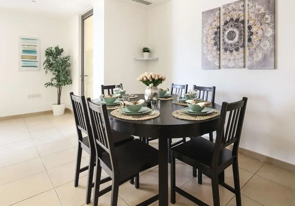 Дубай: 2BR in JBR w/ Mesmerizing Marina Views! Sleeps 6!