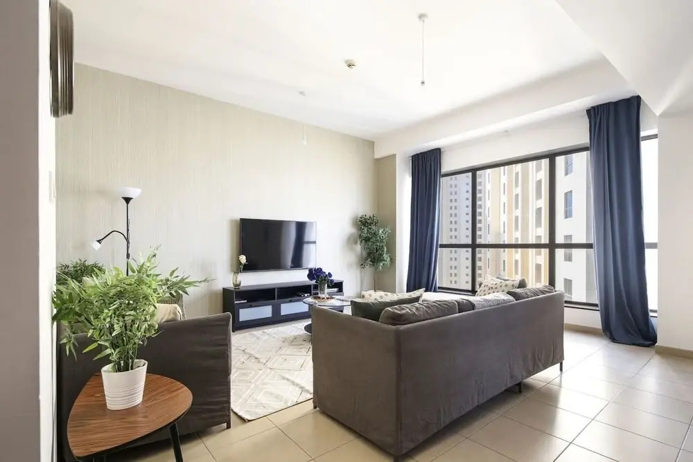 Дубай: 2BR in JBR w/ Mesmerizing Marina Views! Sleeps 6!
