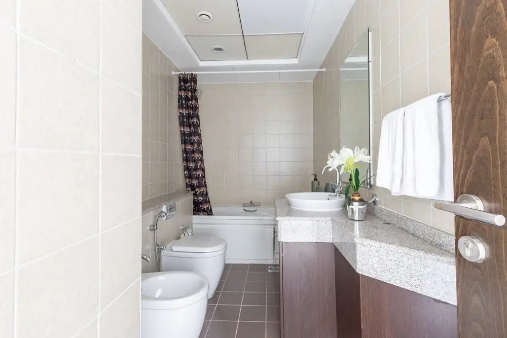 Дубай: Grand 3BR in Dubai Marinas Majestic Skyscraper!