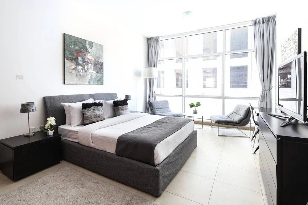 Stylish 1BR in Dubai Marina! Sleeps 3! — фото 4