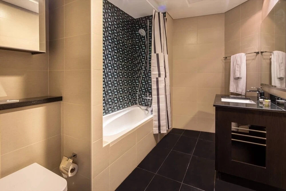 Дубай: 2BR Modern Luxury Masterpiece in Dubai Marina!