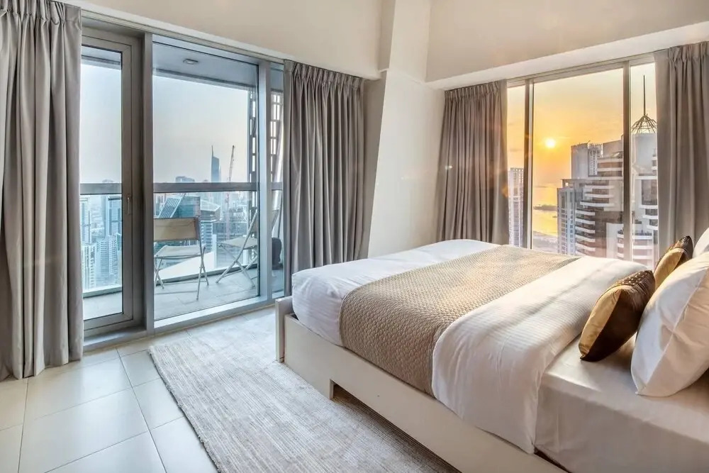 Дубай: 2BR Modern Luxury Masterpiece in Dubai Marina!