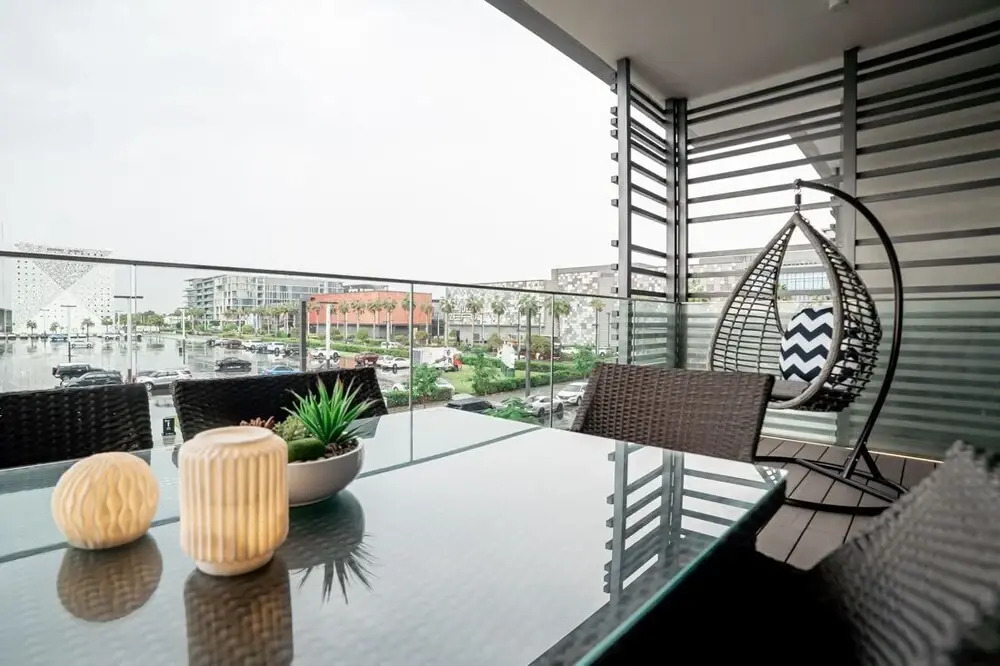 Дубай: Higuests Vacation Homes - City Walk B9