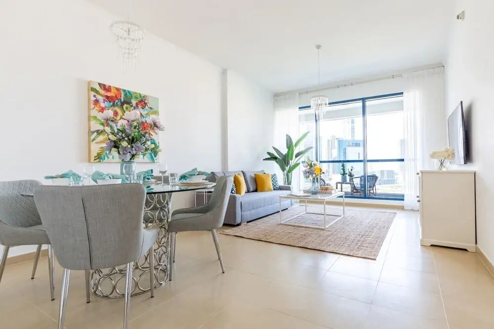 Bright and Sassy 1BR in JLT - Near the Metro! — фото 6