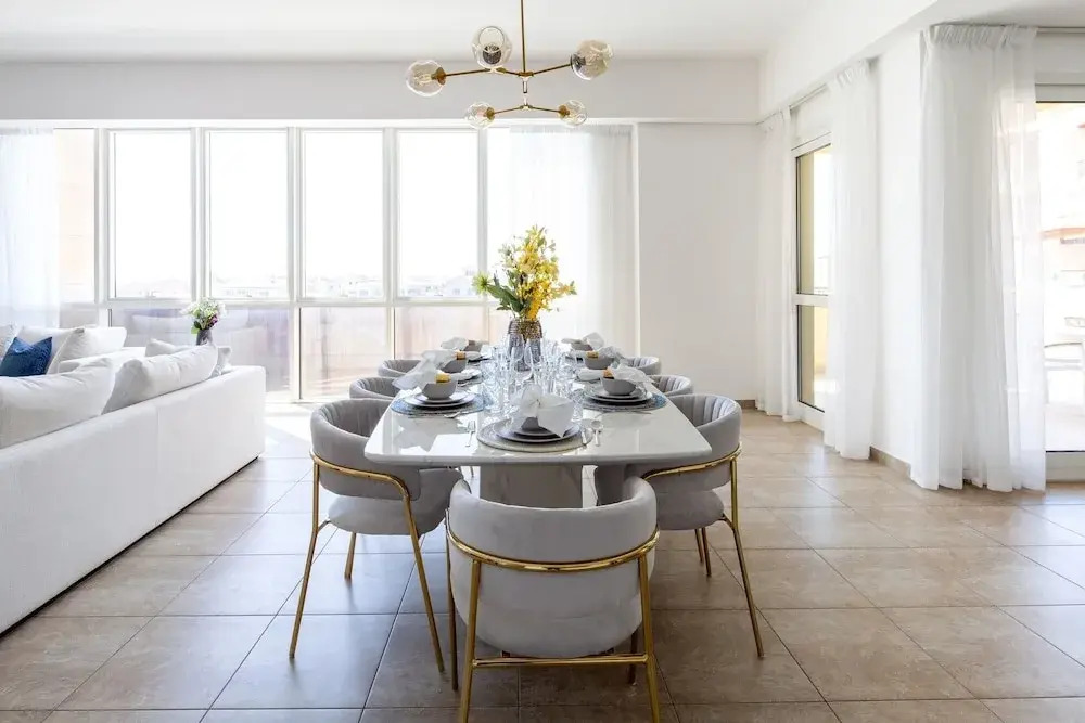 Дубай: Distinctively Sophisticated 3BR Apartment in Palm Jumeirah