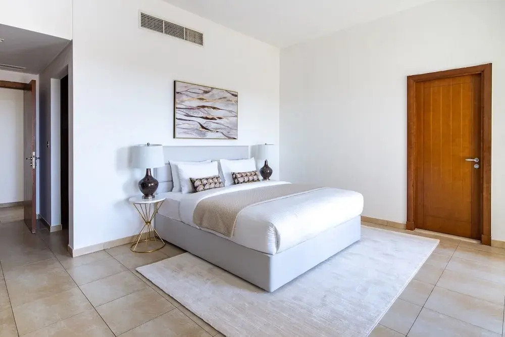Дубай: Distinctively Sophisticated 3BR Apartment in Palm Jumeirah
