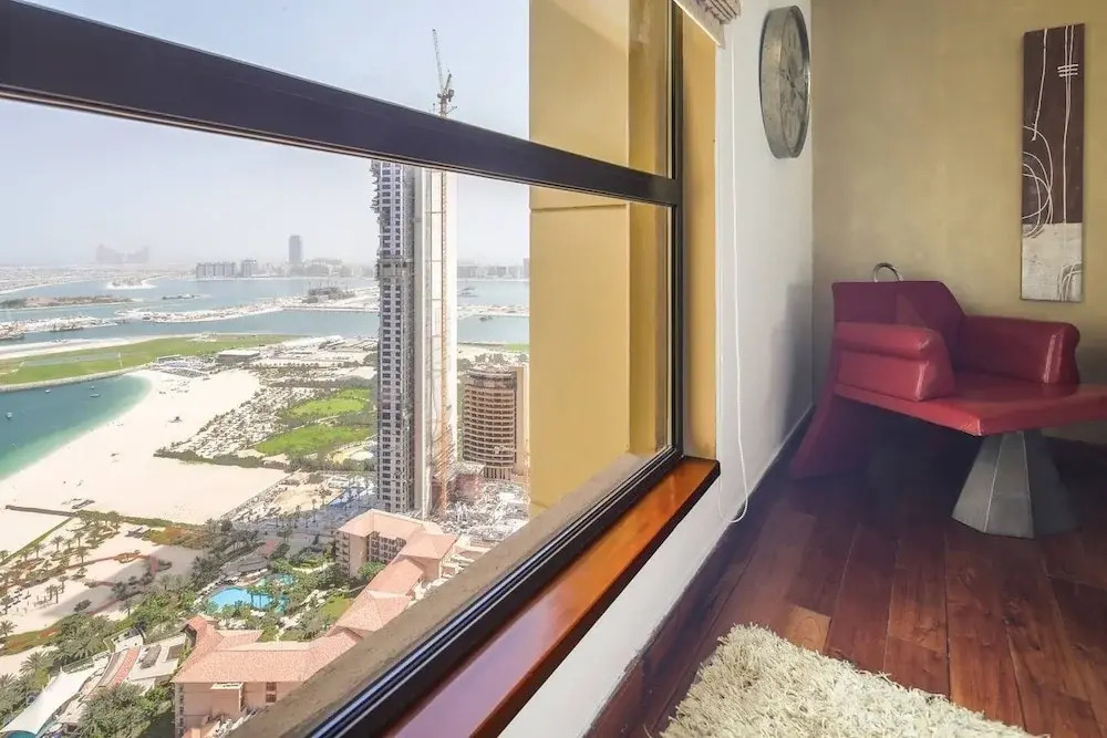 Дубай: Deluxe + Premium 1BR in JBR With Full Sea Views!