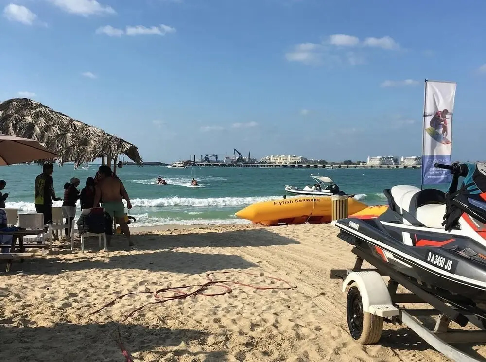 Дубай: Deluxe + Premium 1BR in JBR With Full Sea Views!
