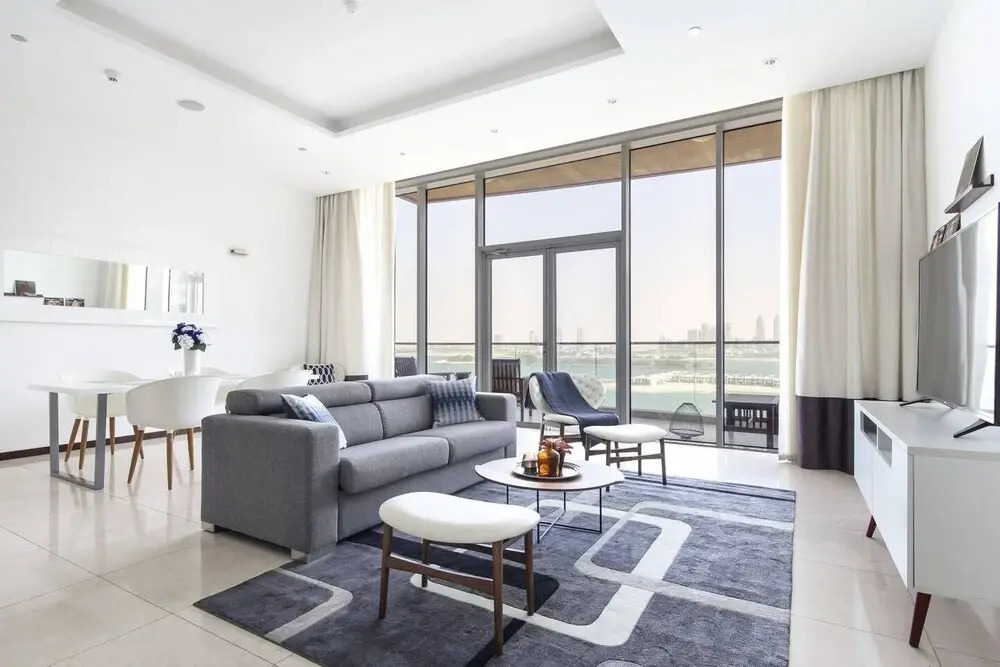 Beachfront 1BR in Tiara - Gorgeous Sea Views! — фото 3