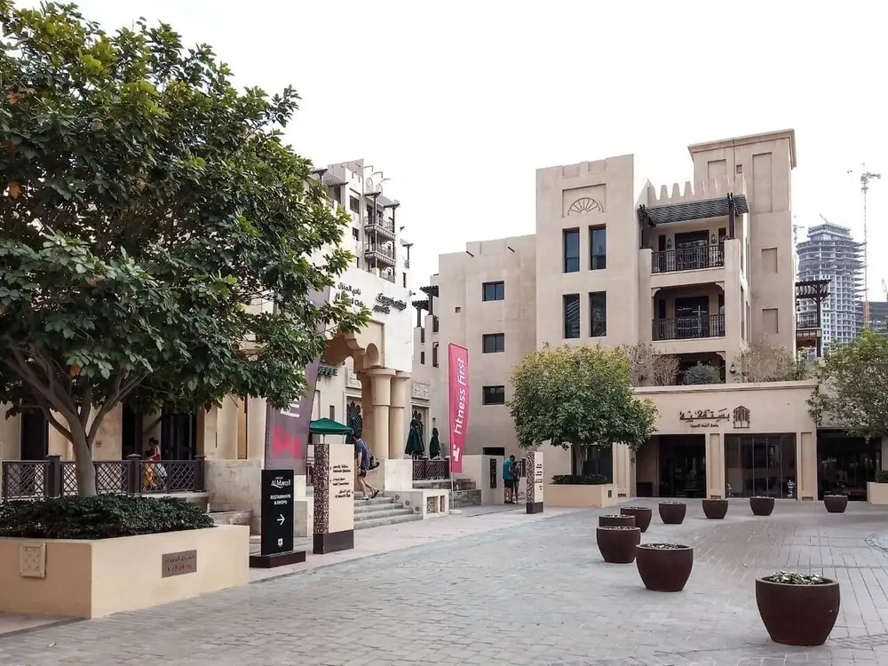 Дубай: Delightful 1BR in Magical Old Town Dubai!