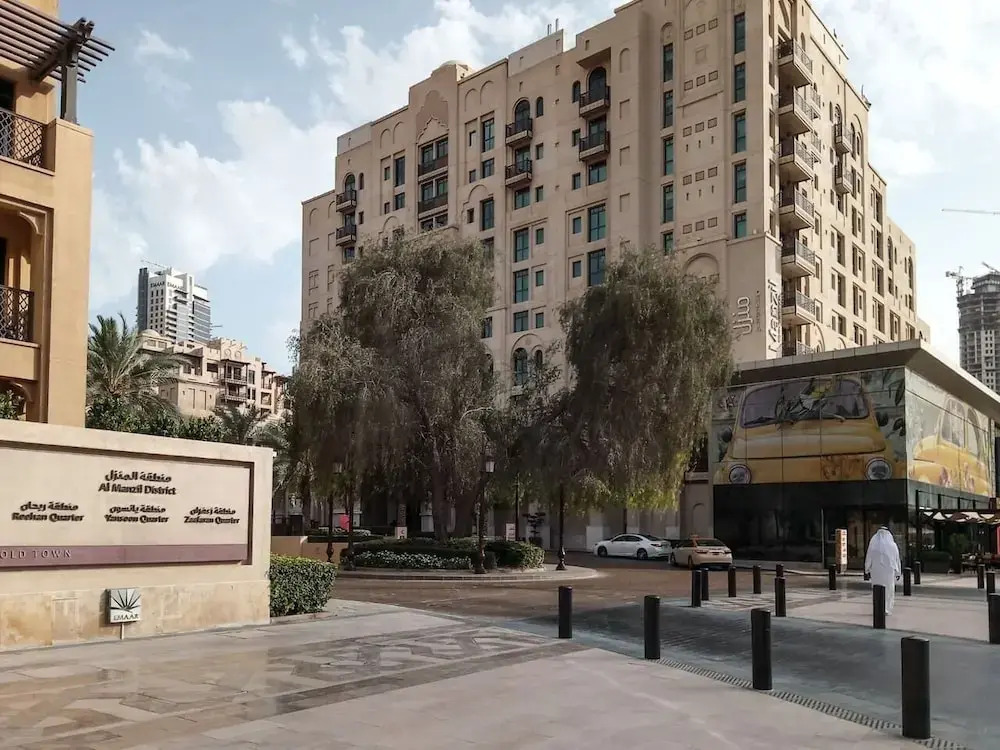 Дубай: Delightful 1BR in Magical Old Town Dubai!