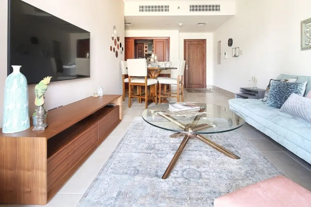 Delightful 1BR in Magical Old Town Dubai! — фото 5
