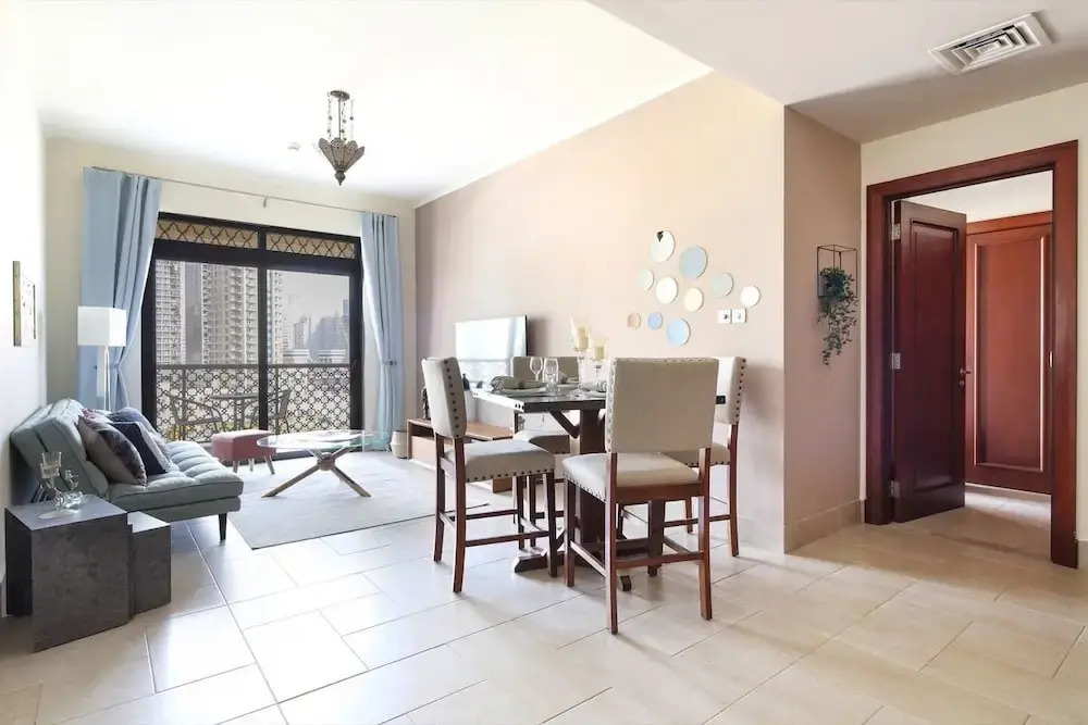 Delightful 1BR in Magical Old Town Dubai! — фото 6