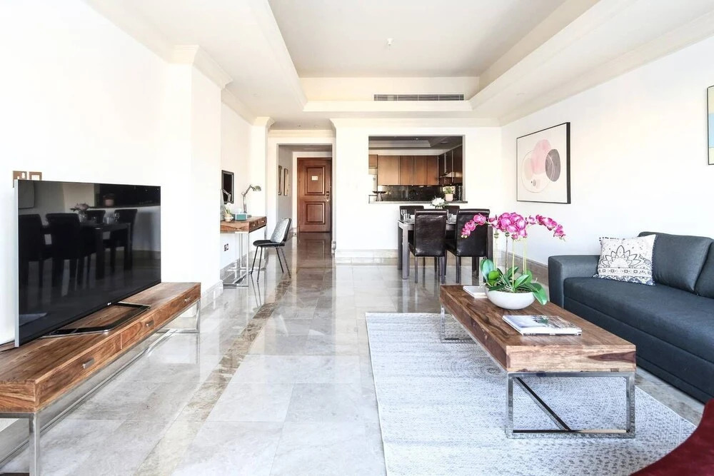 Дубай: Direct Beach Access! - Luxurious 1BR in Fairmont