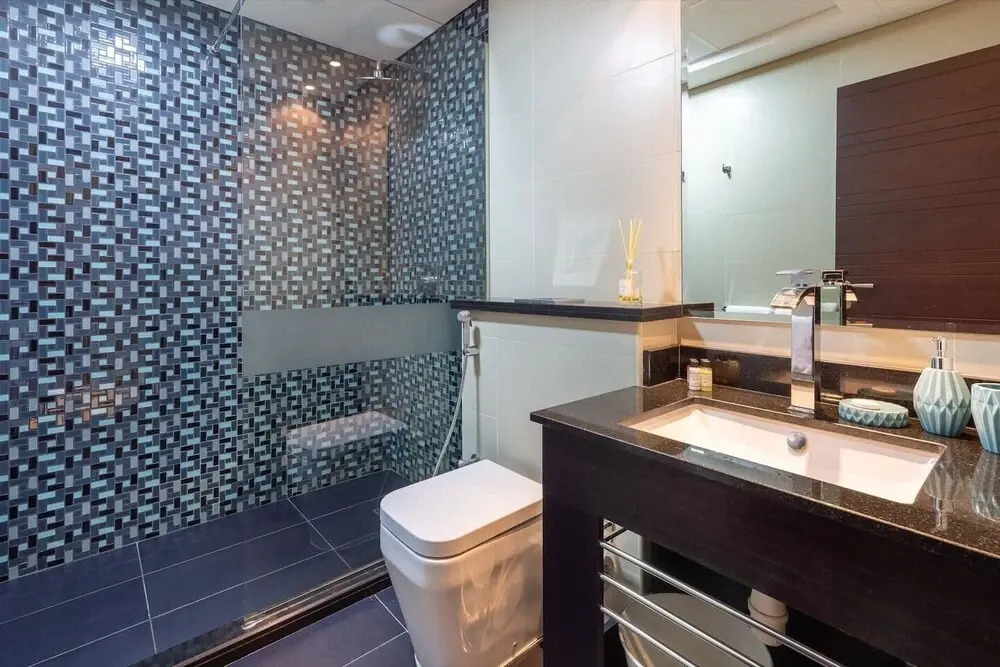 Дубай: Astonishing 1BR in Fabulous Cayan Tower
