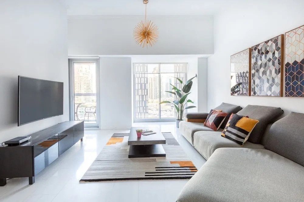 Дубай: Astonishing 1BR in Fabulous Cayan Tower
