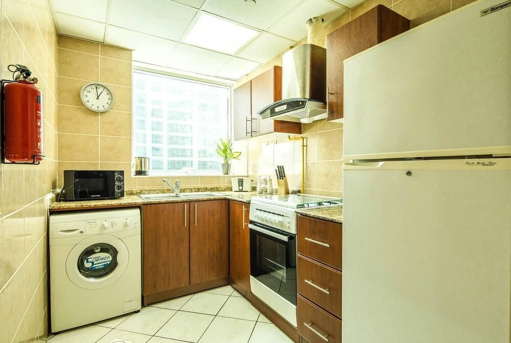 Bright + Spacious 1BR in Dubai Marina — фото 3