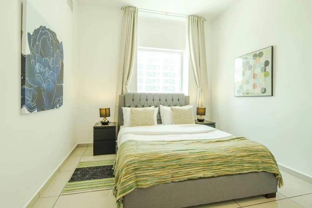 Дубай: Bright + Spacious 1BR in Dubai Marina
