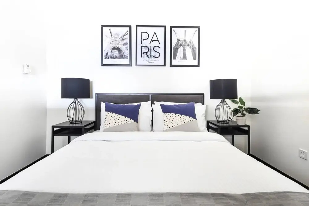 Дубай: Impressive 3BR Loft in Downtown Dubai!