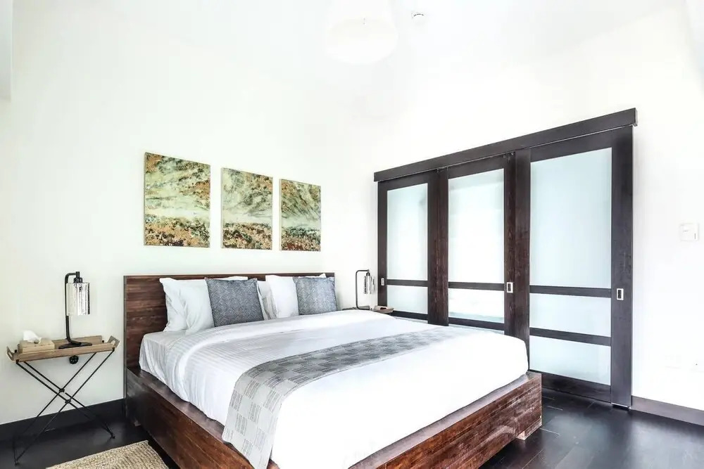 Дубай: Impressive 3BR Loft in Downtown Dubai!