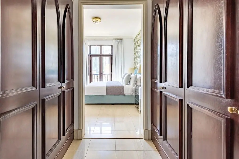 Дубай: Best in Downtown, Loft West 1BR