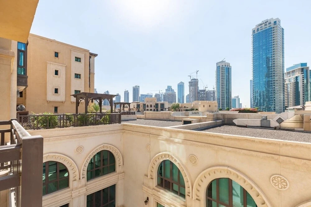 Дубай: Best in Downtown, Loft West 1BR