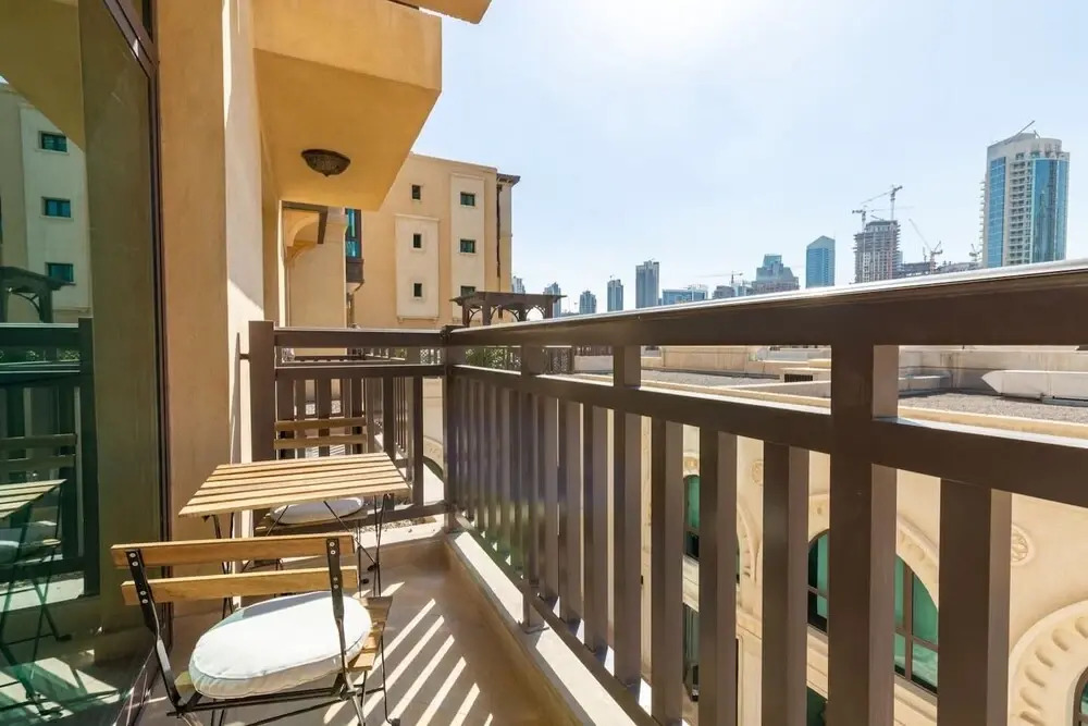Дубай: Best in Downtown, Loft West 1BR