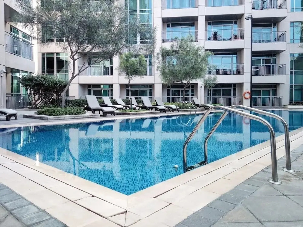 Дубай: Bright and Spacious 1BR in Downtown Dubai