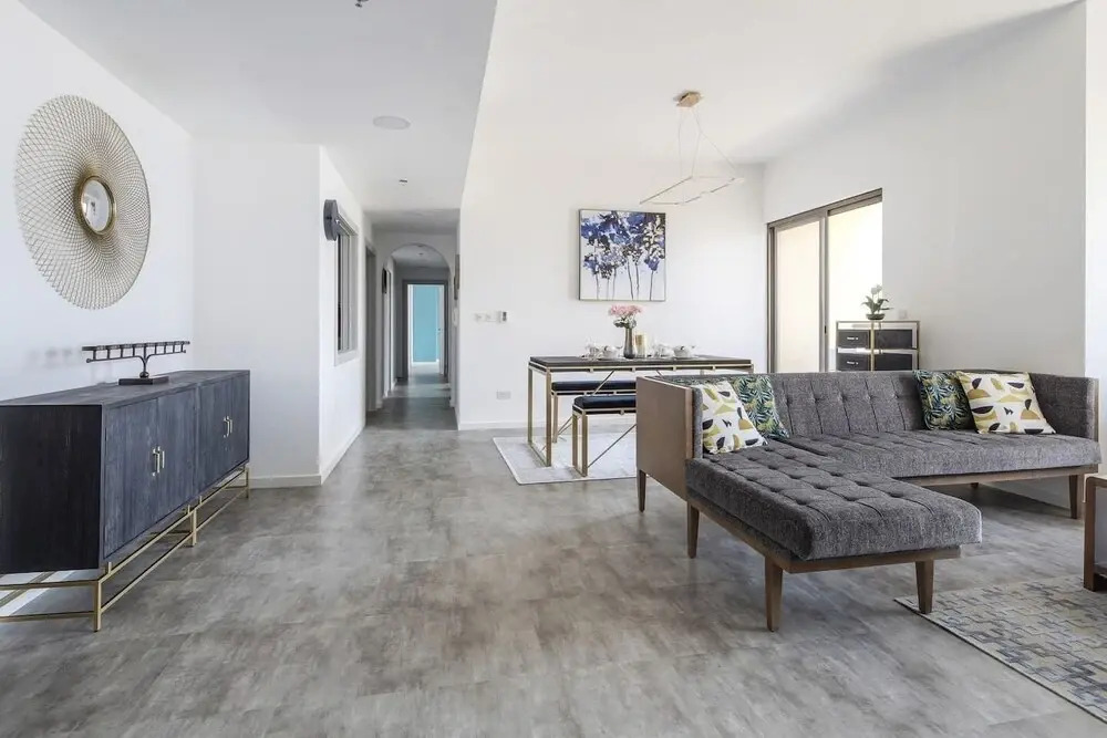 Дубай: Elegant + Upscale 3BR in JBR With Full Sea Views!