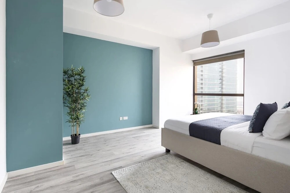 Дубай: Elegant + Upscale 3BR in JBR With Full Sea Views!