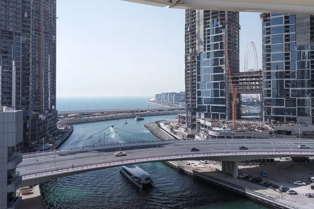 Дубай: 1BR in Dubai Marina With a Rooftop Pool!