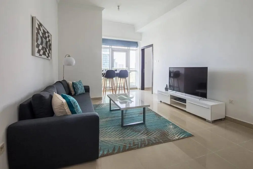 Дубай: Cozy 1BR Apartment in Heart of JLT
