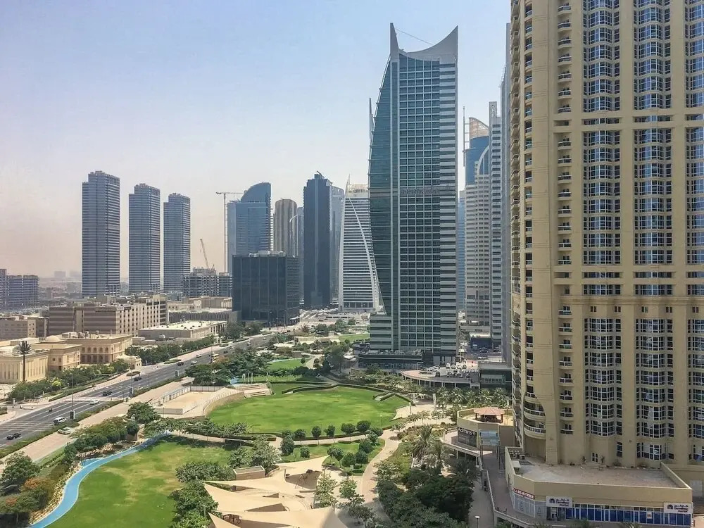 Дубай: Cozy 1BR With JLT Views!