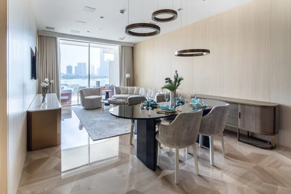 Дубай: Primestay - Beachfront 1BR with stunning sea view in Palm Jumeirah