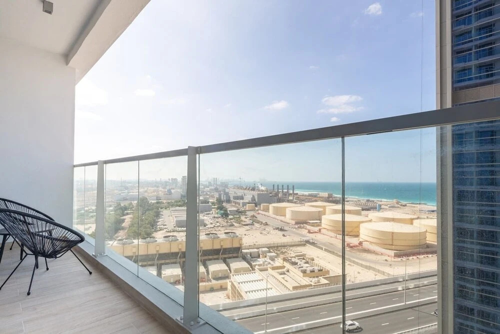 Дубай: Exquisitely Designed 1BR Apartment in Dazzling Dubai Marina!