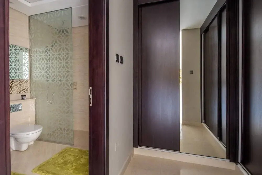 Calm Yet Exhilarating 3BR in Downtown Dubai - Sleeps 8! — фото 5