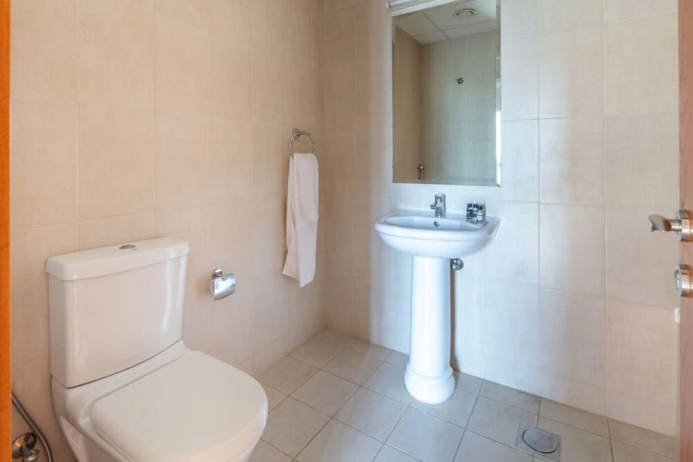 Дубай: Bright & Cozy 2BR Near Jebel Ali and Expo 2020 Site
