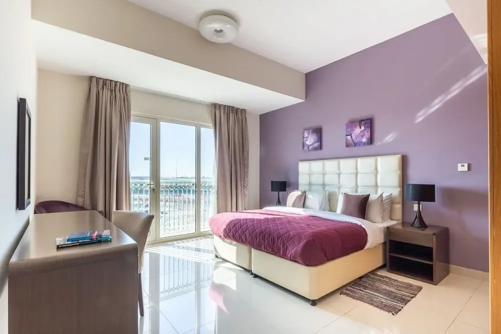 Дубай: Bright & Cozy 2BR Near Jebel Ali and Expo 2020 Site