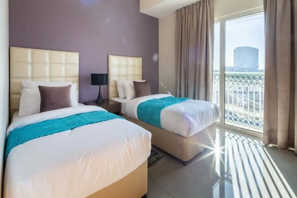Дубай: Bright & Cozy 2BR Near Jebel Ali and Expo 2020 Site