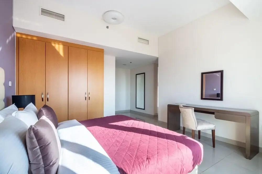 Bright & Cozy 2BR Near Jebel Ali and Expo 2020 Site — фото 2