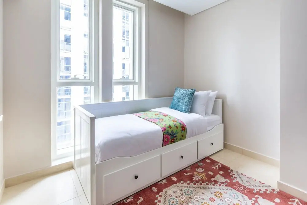 Дубай: Artistically Designed 3BR in Downtown Dubai - Sleeps 8!