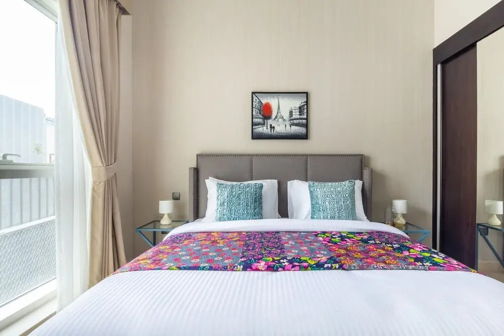Дубай: Artistically Designed 3BR in Downtown Dubai - Sleeps 8!